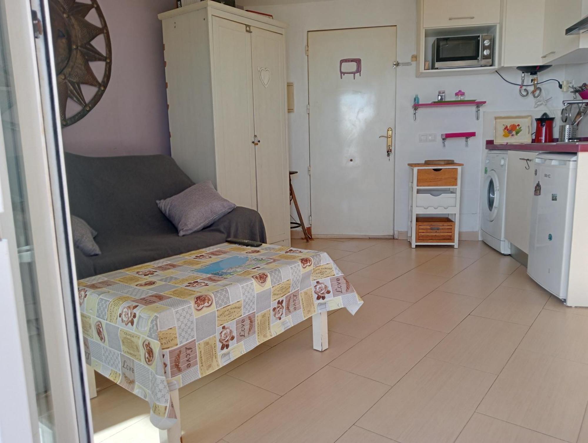 Mar Apartment